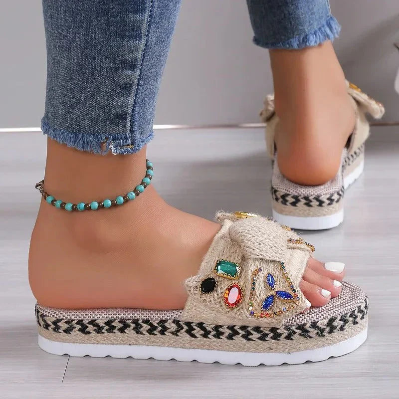 Women's platform sandals with stones