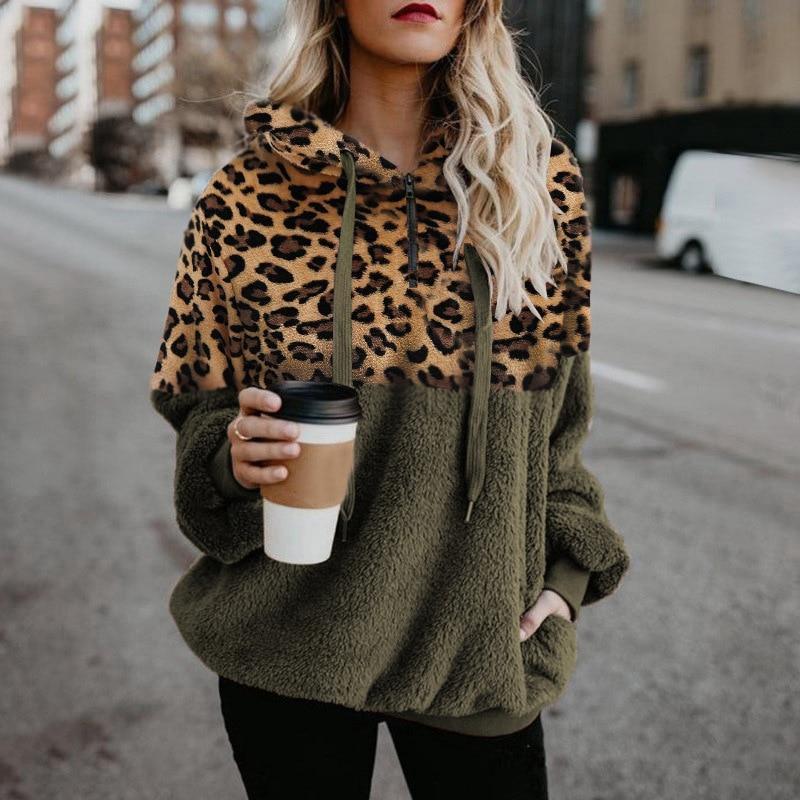 Teddy pullover - extremely warm and cozy hoodie with stylish leopard pattern for spring