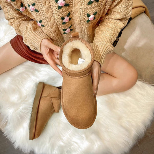 Alva – short winter ankle boots made of matt genuine leather