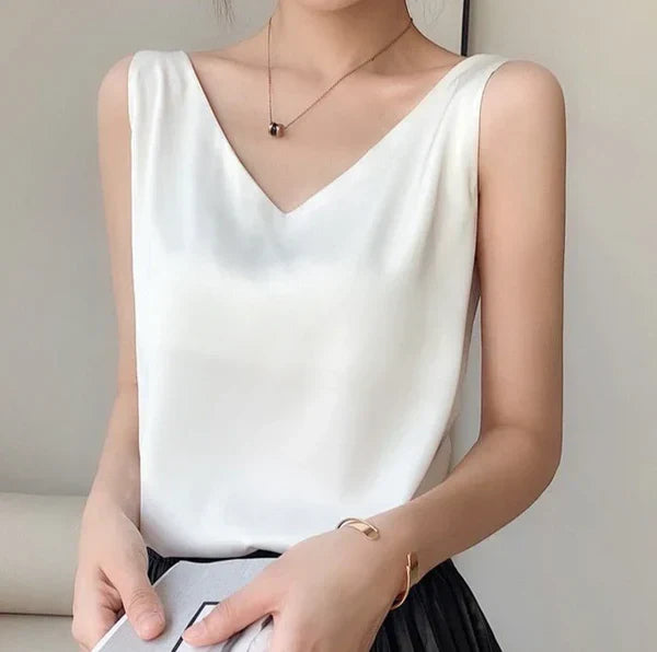 Talia - silky, elegant and airy tank top for women